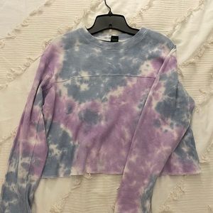 Cropped tie dye top